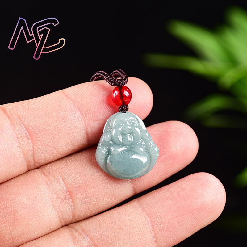 Myanmar Jadeit Guanyin Buddha  – Vintage Fashion Enthusiasts Bewertung und Preis